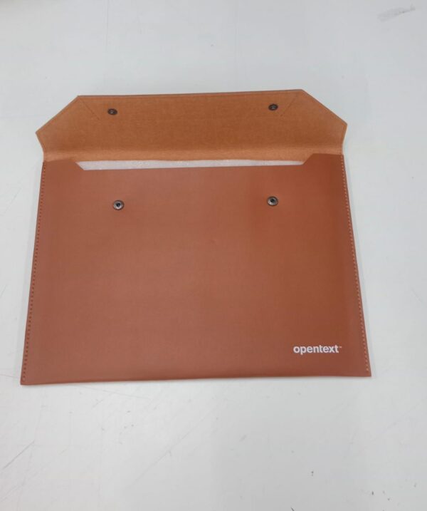 The BackBenchers (OpenText) Manhattan Laptop Sleeve - Image 2